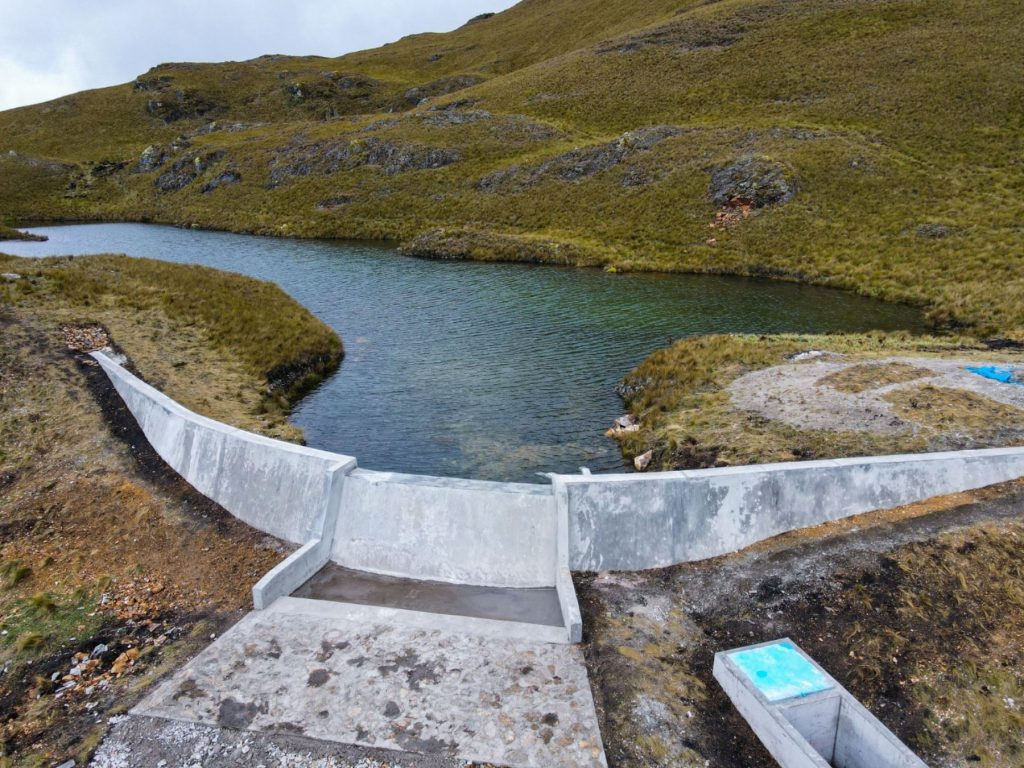 Siembra y Cosecha de Agua Siembra y Cosecha de Agua